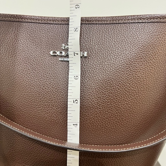 Coach City Bucket Bag in Maple - Picture 4 of 7